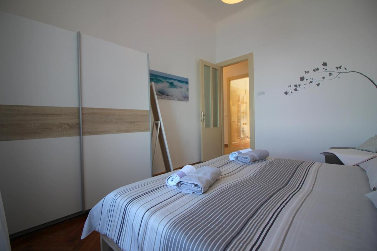 Apartment Old City Poreč Extérieur photo