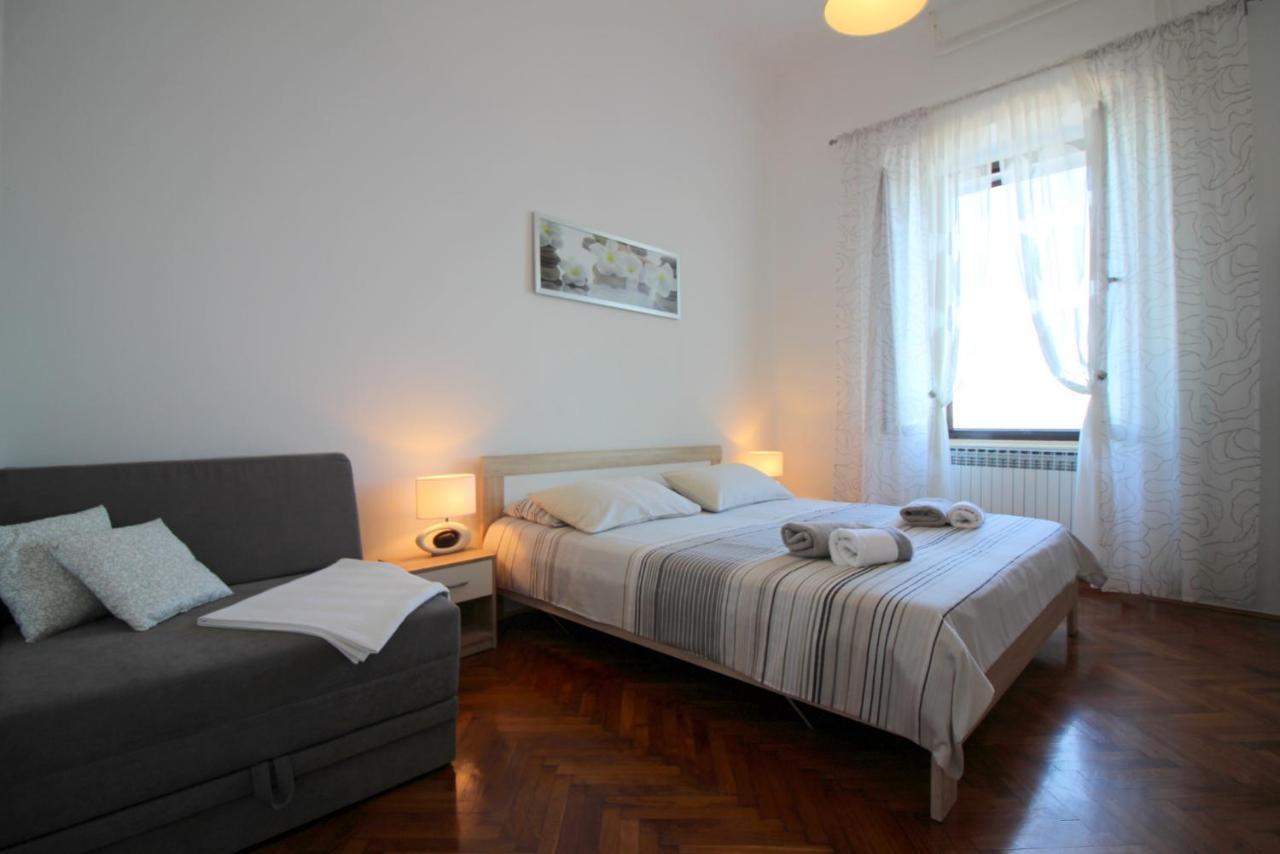 Apartment Old City Poreč Extérieur photo